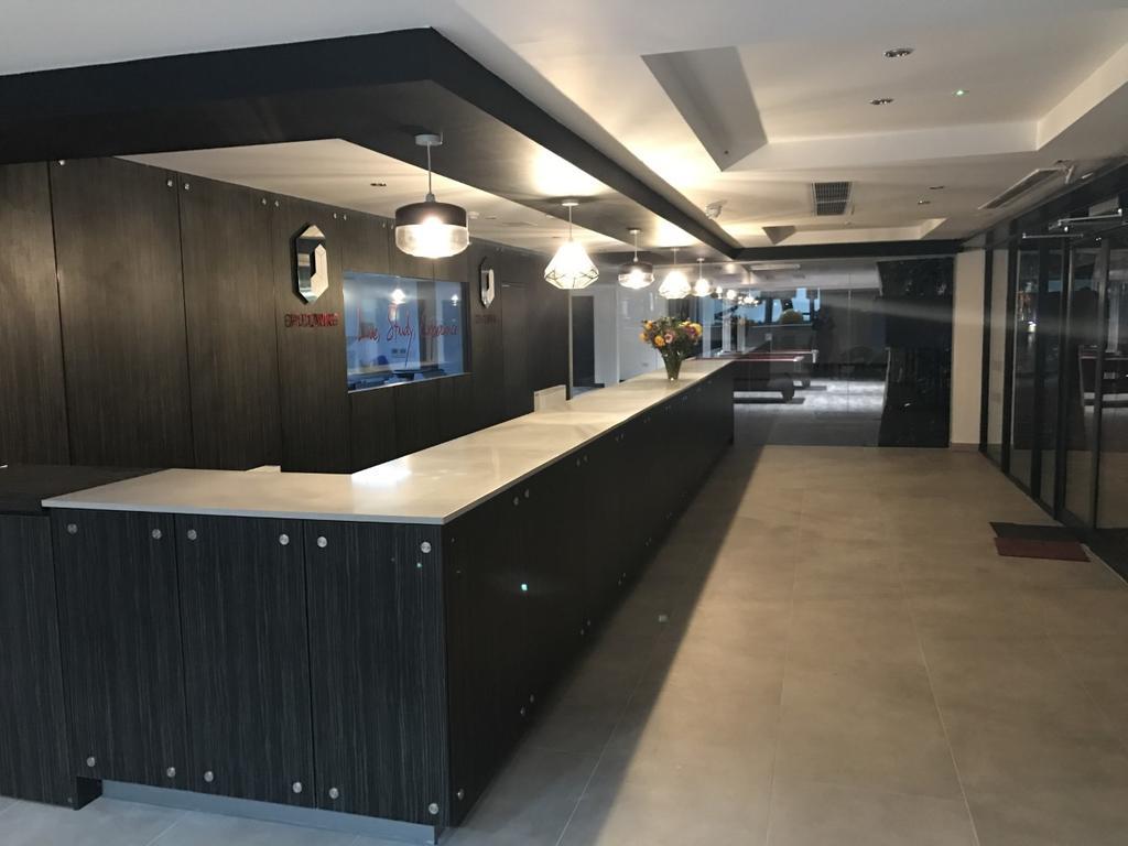 Citi Residences Serviced Rooms/ Apartments 루턴 외부 사진